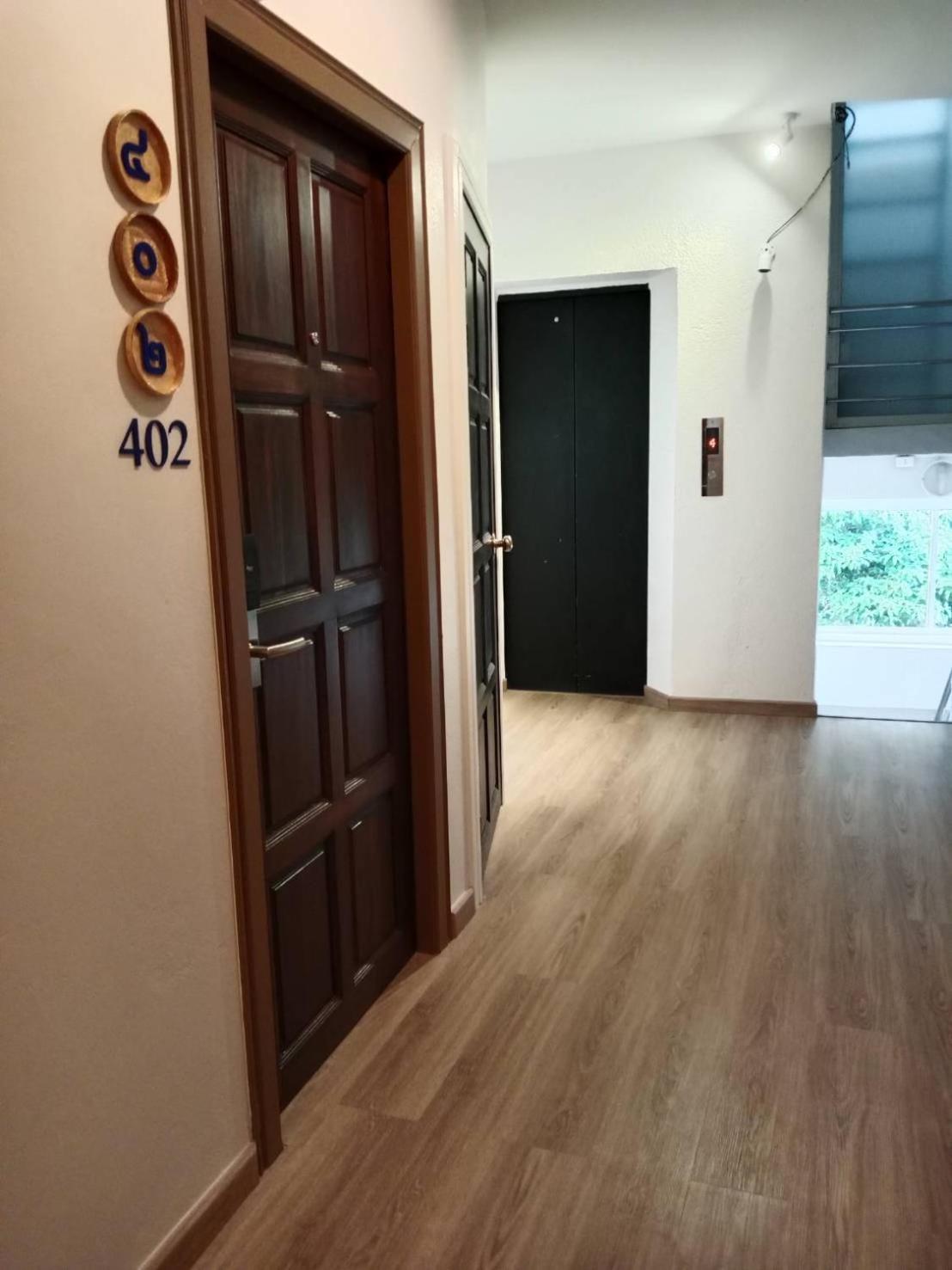 Eastique Hotel Koh Chang Trat Exterior photo