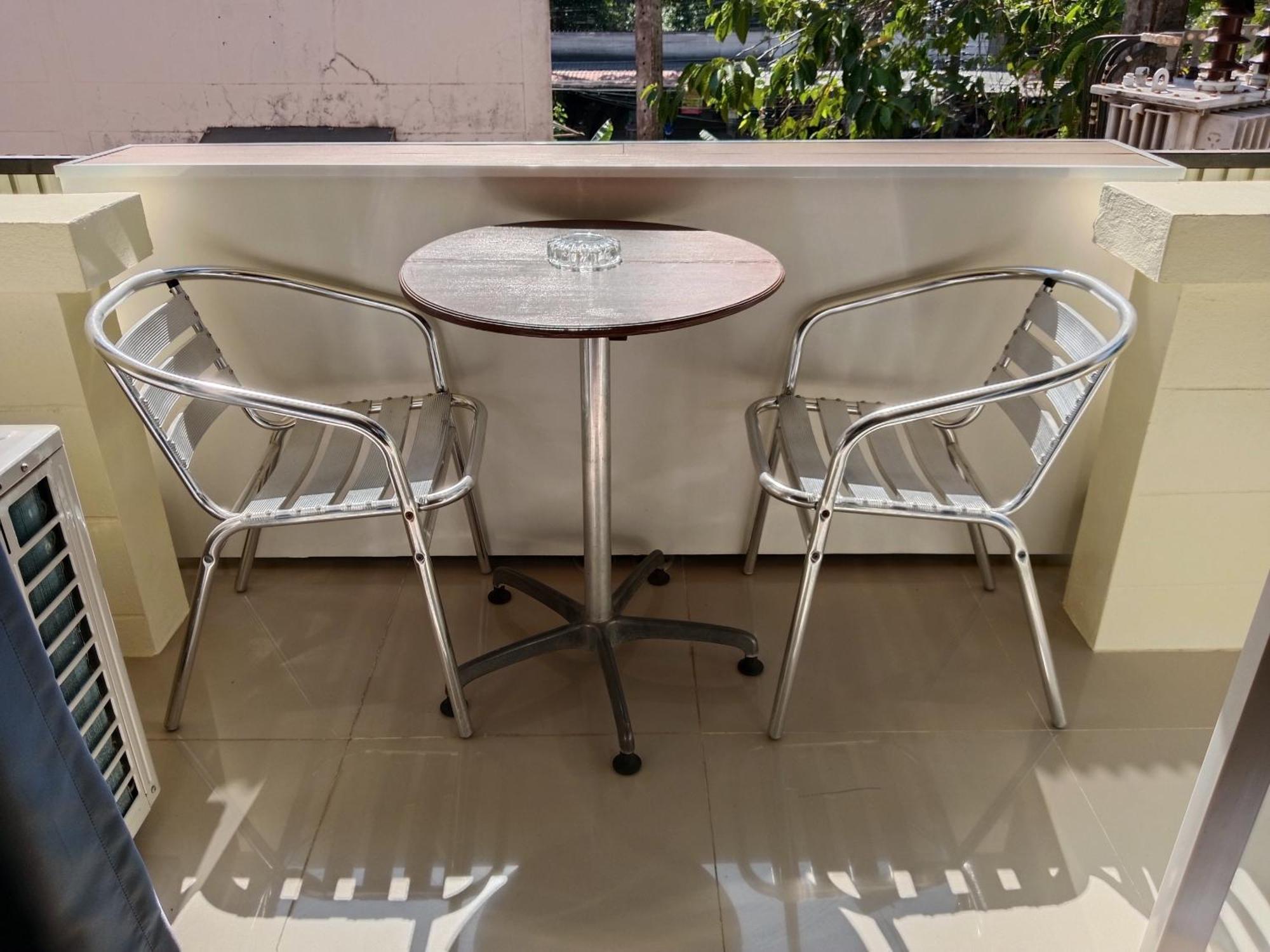 Eastique Hotel Koh Chang Trat Exterior photo